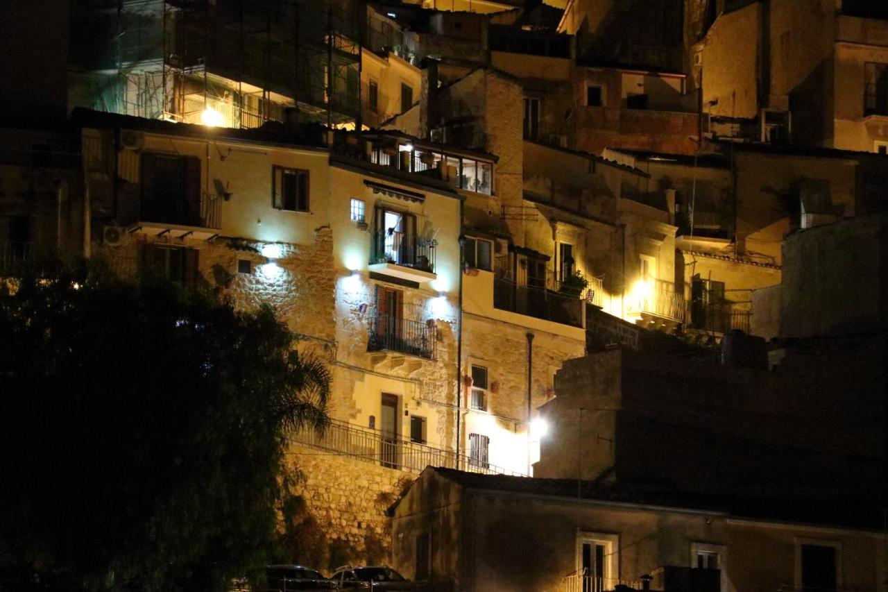 Villa La Dimora Di Angela Ragusa Exterior foto