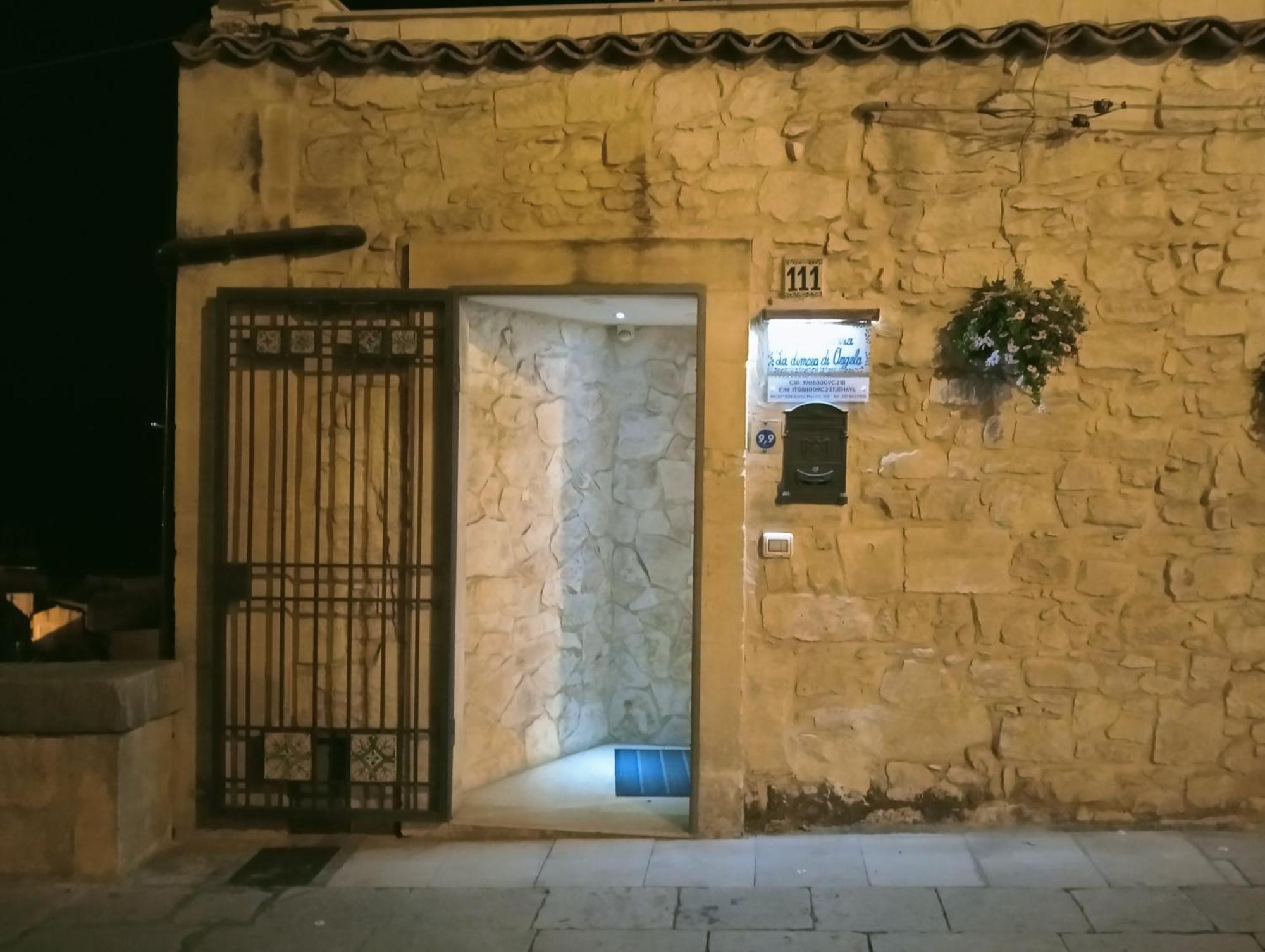 Villa La Dimora Di Angela Ragusa Exterior foto